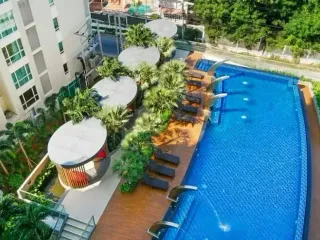 À louer et à vendre 1 chambre condo à Bang Lamung, Chonburi