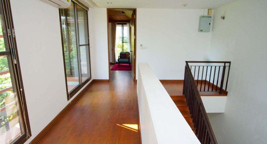 Apartamento en alquiler de 4 habitaciones en Watthana, Bangkok