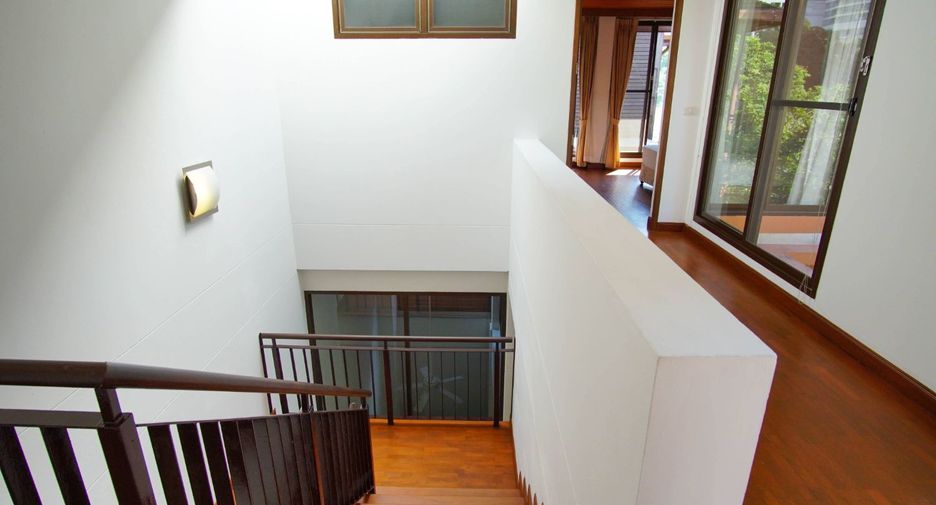 Apartamento en alquiler de 4 habitaciones en Watthana, Bangkok