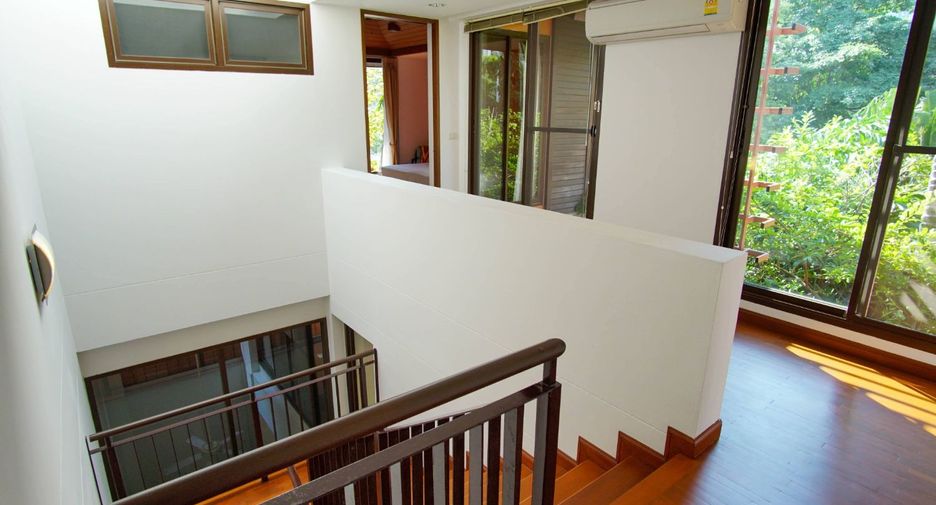 Apartamento en alquiler de 4 habitaciones en Watthana, Bangkok