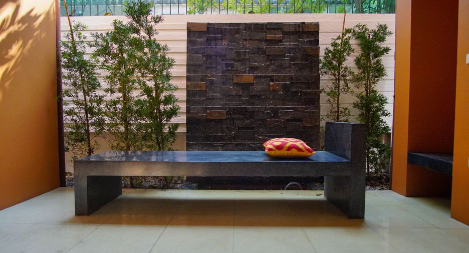 Apartamento en alquiler de 4 habitaciones en Watthana, Bangkok