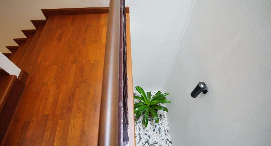 Apartamento en alquiler de 4 habitaciones en Watthana, Bangkok