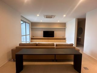 Apartment zur Miete mit 4 Zimmer in Khlong Toei, Bangkok