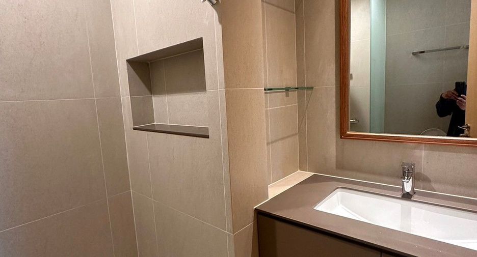 Apartment zur Miete mit 4 Zimmer in Khlong Toei, Bangkok