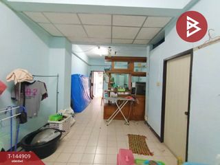 Casa adosada en venta de 2 habitaciones en Phra Samut Chedi, Samut Prakan