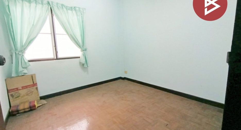 Casa adosada en venta de 2 habitaciones en Phra Samut Chedi, Samut Prakan
