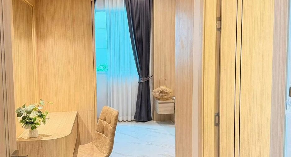 For rent 3 bedrooms villa in Bang Lamung, Chonburi