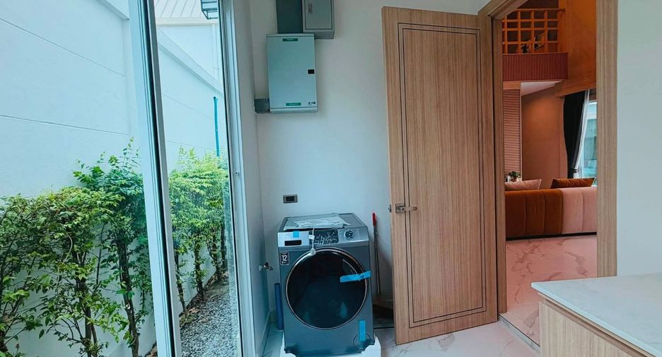 For rent 3 bedrooms villa in Bang Lamung, Chonburi
