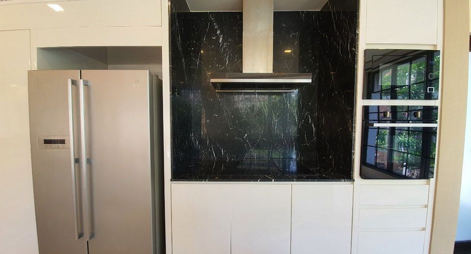 For rent 3 ベッドルーム apartment in Watthana, Bangkok