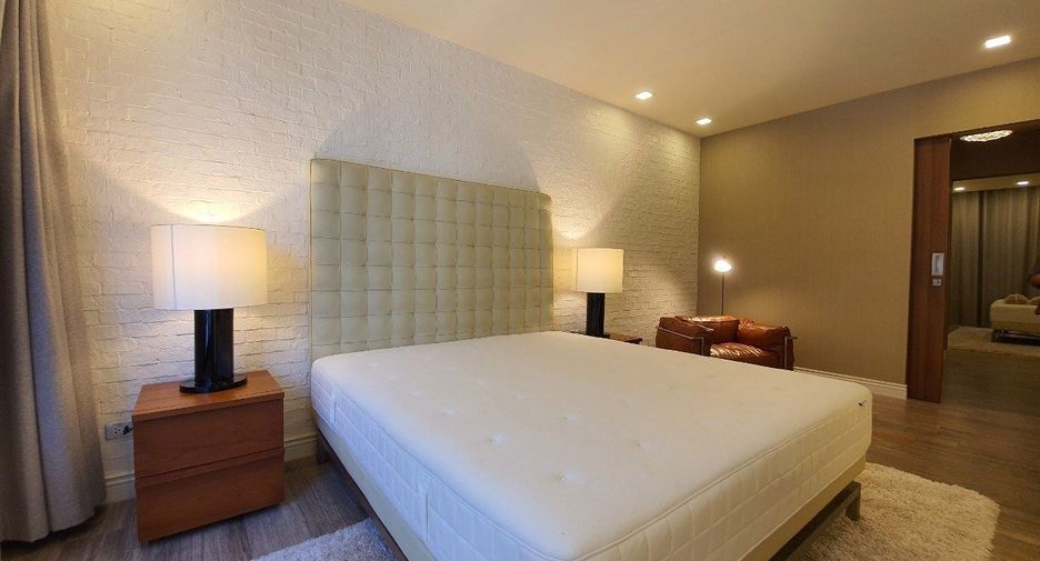 For rent 3 ベッドルーム apartment in Watthana, Bangkok