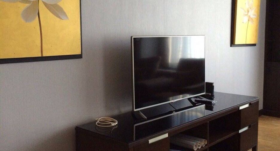 For rent 3 bedrooms apartment in Pathum Wan, Bangkok
