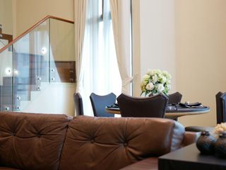 For rent 3 bedrooms apartment in Khlong Toei, Bangkok