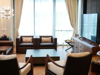 For rent 3 bedrooms apartment in Khlong Toei, Bangkok