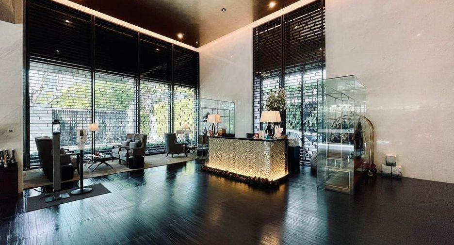 For rent 1 bed apartment in Pathum Wan, Bangkok