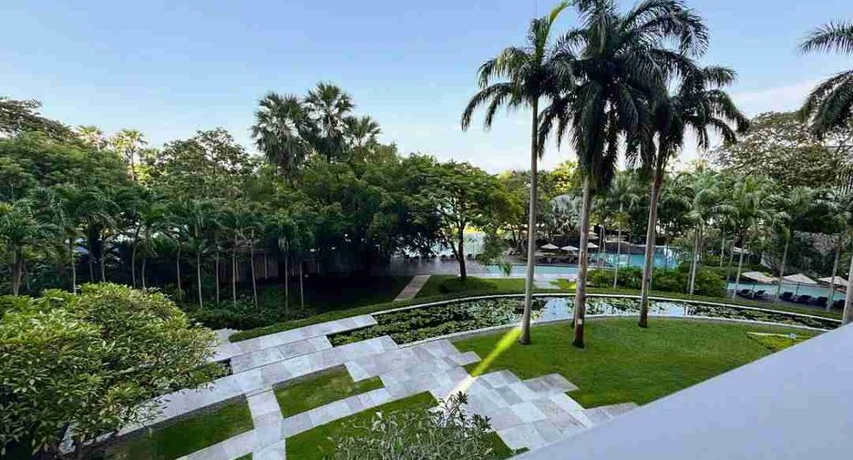 For rent 2 bedrooms condo in Bang Lamung, Chonburi