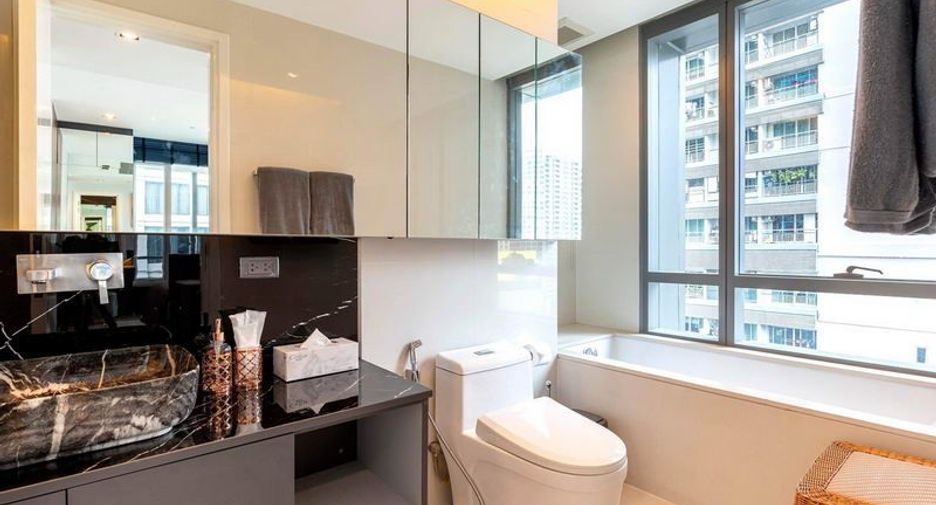 Apartamento en alquiler de 2 habitaciones en Watthana, Bangkok