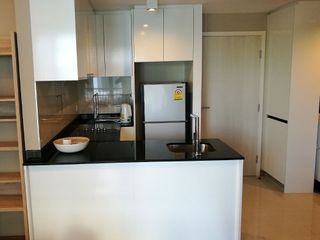 For rent 2 bedrooms apartment in Watthana, Bangkok