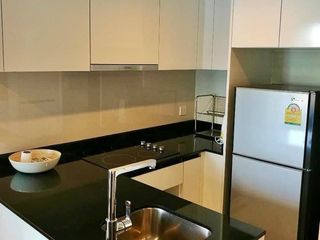 For rent 2 bedrooms apartment in Watthana, Bangkok