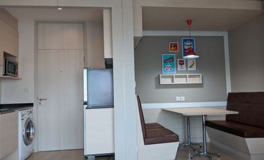 For rent 2 bedrooms apartment in Huai Khwang, Bangkok