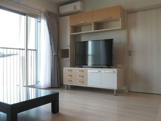 For rent 2 bedrooms apartment in Huai Khwang, Bangkok