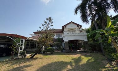 For sale 5 bedrooms house in Mueang Samut Prakan, Samut Prakan