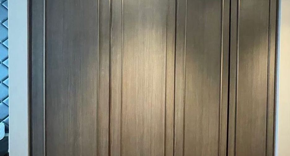 For rent 2 bedrooms apartment in Khlong Toei, Bangkok