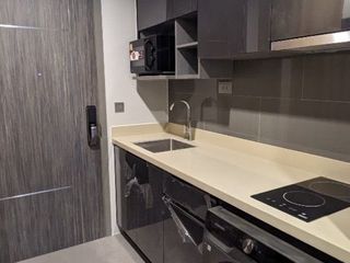 For rent 1 bed apartment in Watthana, Bangkok