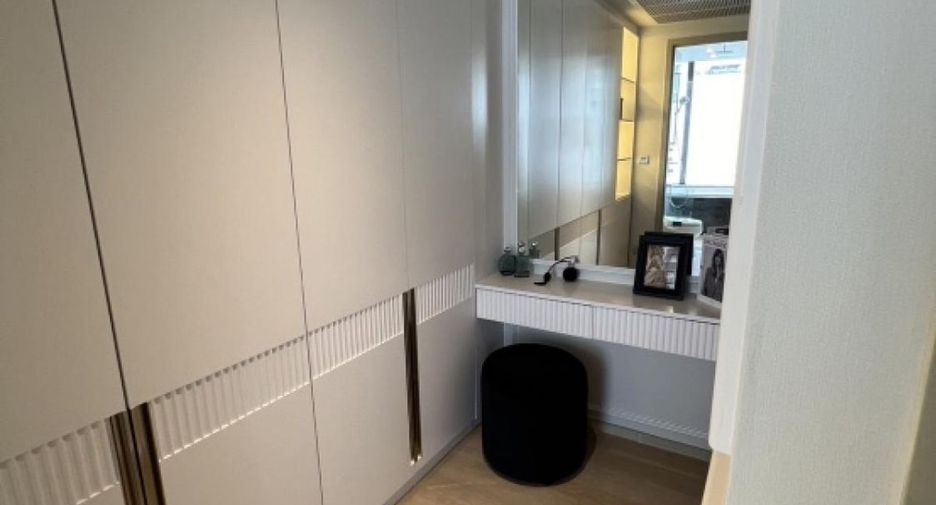 Apartment zur Miete mit 2 Zimmer in Bang Rak, Bangkok