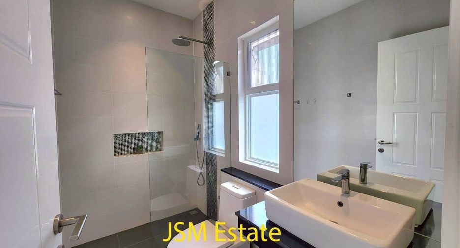 For rent 3 bedrooms house in Hua Hin, Prachuap Khiri Khan
