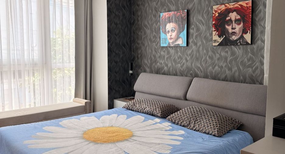 For sale 2 bedrooms apartment in Watthana, Bangkok