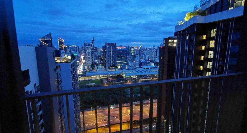 For rent 1 Beds apartment in Huai Khwang, Bangkok