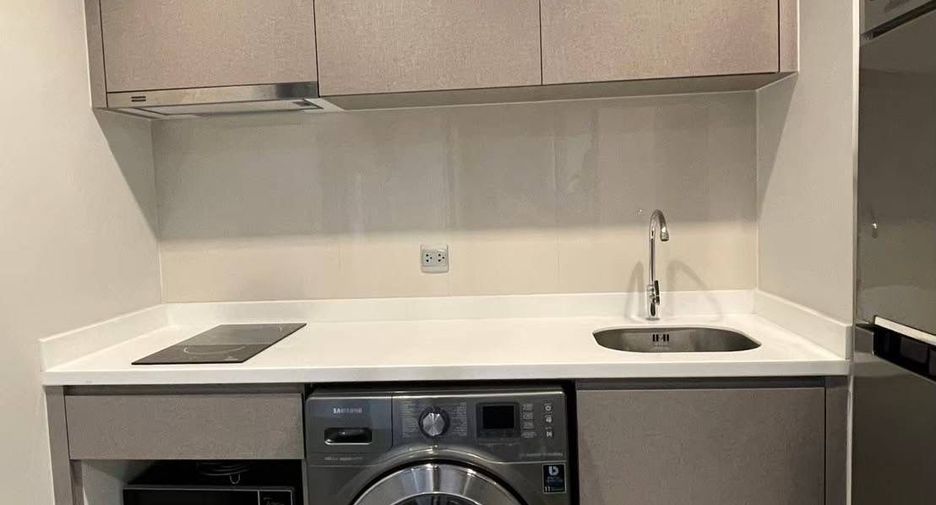 For rent 1 Beds apartment in Huai Khwang, Bangkok