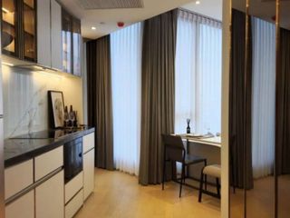 For rent 2 bedrooms apartment in Huai Khwang, Bangkok