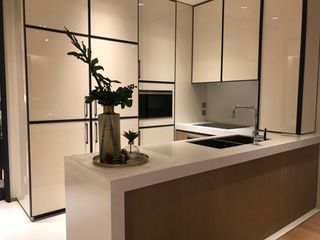 Apartment zur Miete und zum Kauf mit 2 Zimmer in Khlong Toei, Bangkok