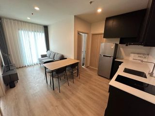 For rent 2 bedrooms apartment in Huai Khwang, Bangkok