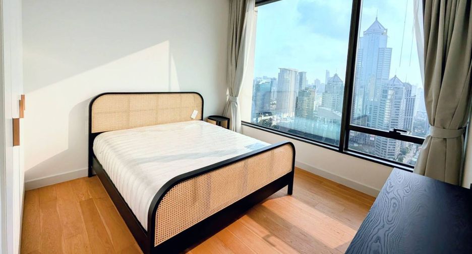 For sale 3 bedrooms apartment in Pathum Wan, Bangkok