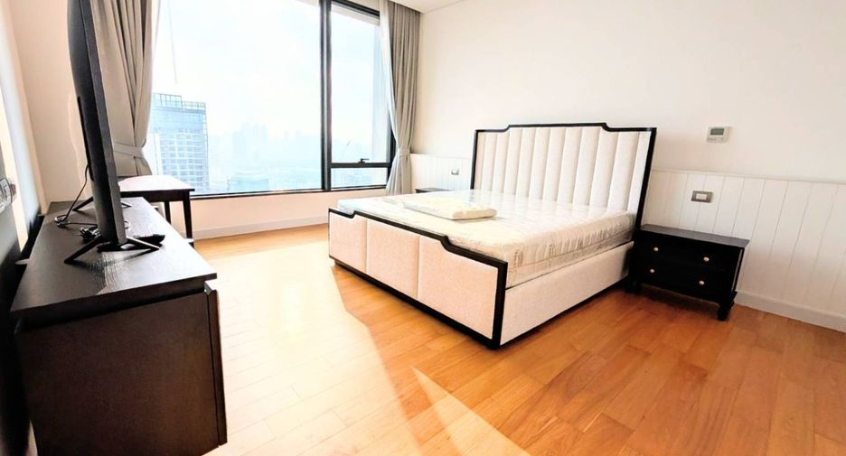 For sale 3 bedrooms apartment in Pathum Wan, Bangkok