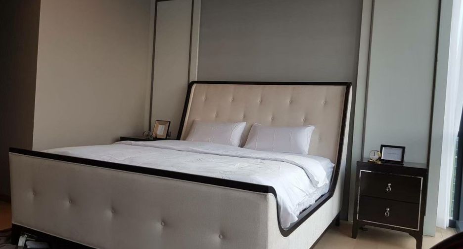 For rent 2 bedrooms apartment in Watthana, Bangkok