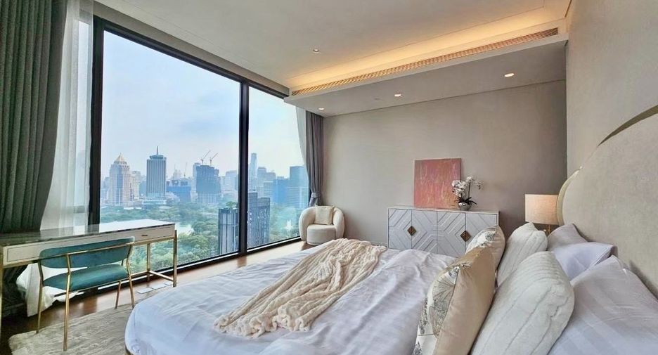 À louer et à vendre 5 chambres appartement à Pathum Wan, Bangkok