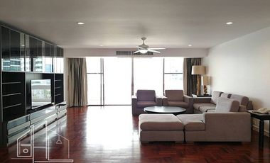For rent 3 bedrooms apartment in Khlong Toei, Bangkok