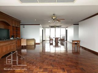 ให้เช่า 3 ห้องนอน อพาร์ทเม้นท์ ใน คลองเตย, กรุงเทพฯ