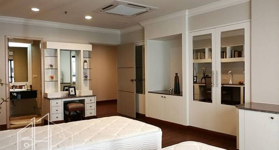 For rent 3 ベッドルーム condo in Watthana, Bangkok