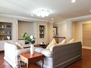 For rent 3 bedrooms condo in Watthana, Bangkok