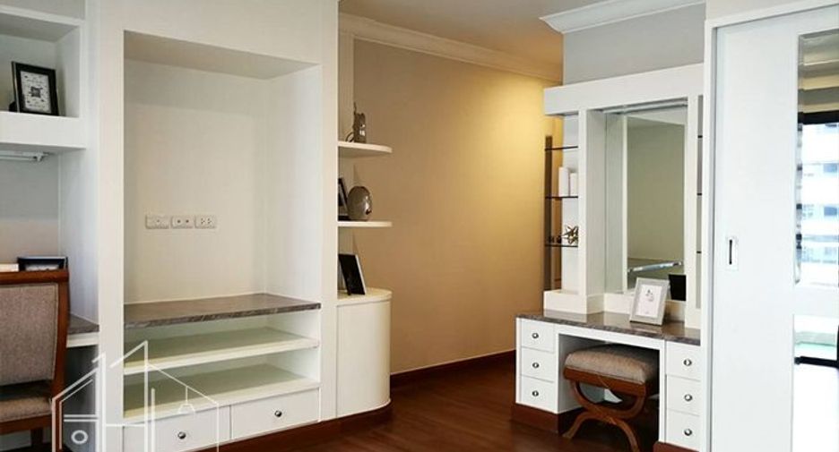 For rent 3 ベッドルーム condo in Watthana, Bangkok