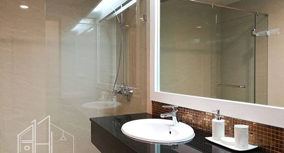 For rent 3 ベッドルーム condo in Watthana, Bangkok