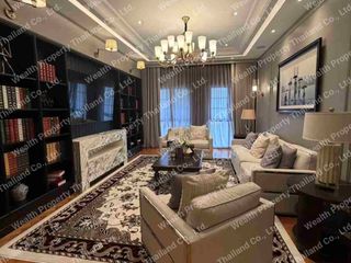 Casa en venta de 4 habitaciones en Watthana, Bangkok