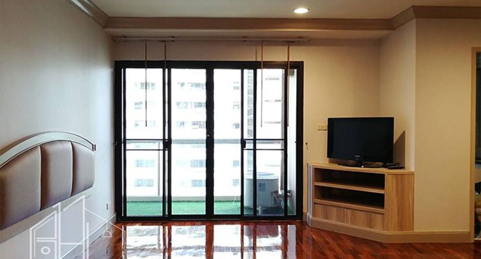 For rent 3 ベッドルーム apartment in Watthana, Bangkok