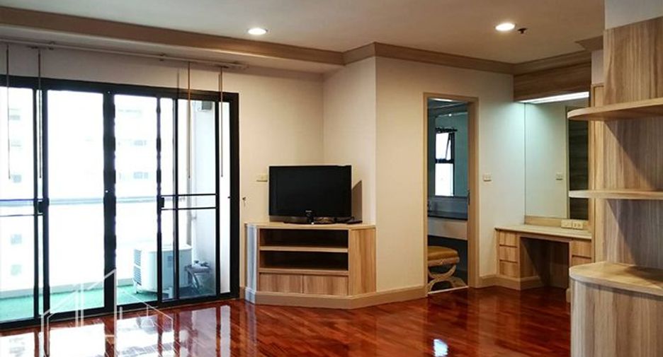 For rent 3 ベッドルーム apartment in Watthana, Bangkok