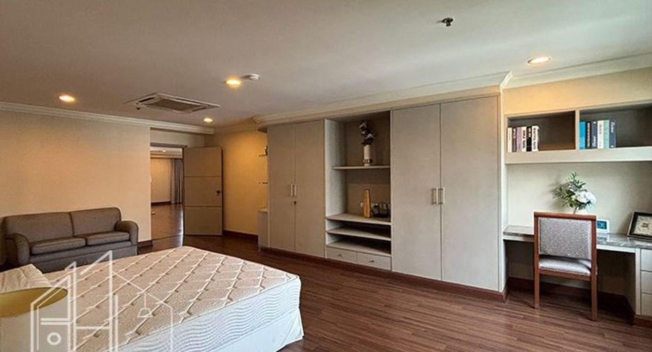 For rent 3 ベッドルーム apartment in Watthana, Bangkok