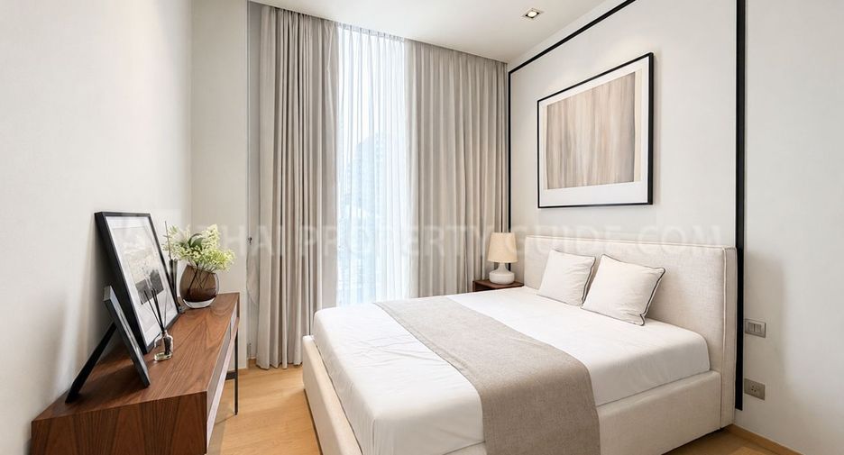 For rent 2 bedrooms condo in Pathum Wan, Bangkok